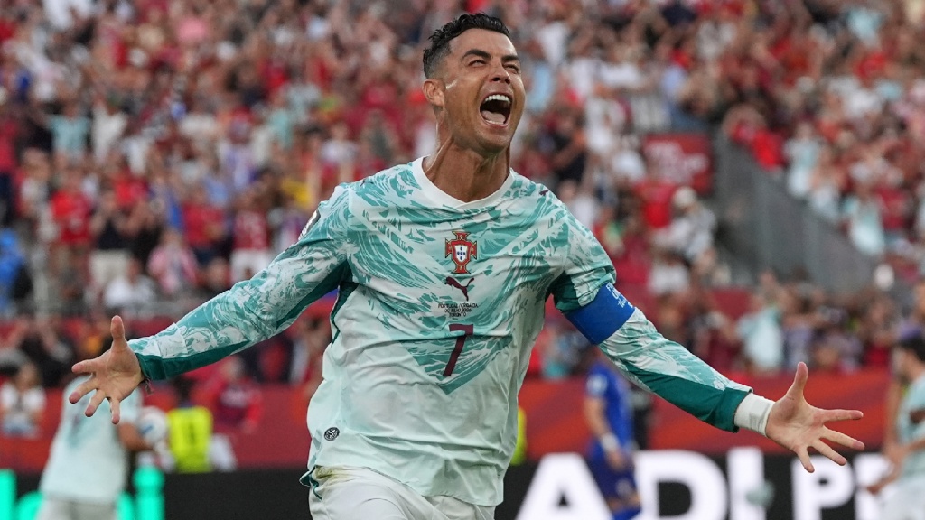 ‘I was lucky to have him’: Zinedine Zidane on Cristiano Ronaldo