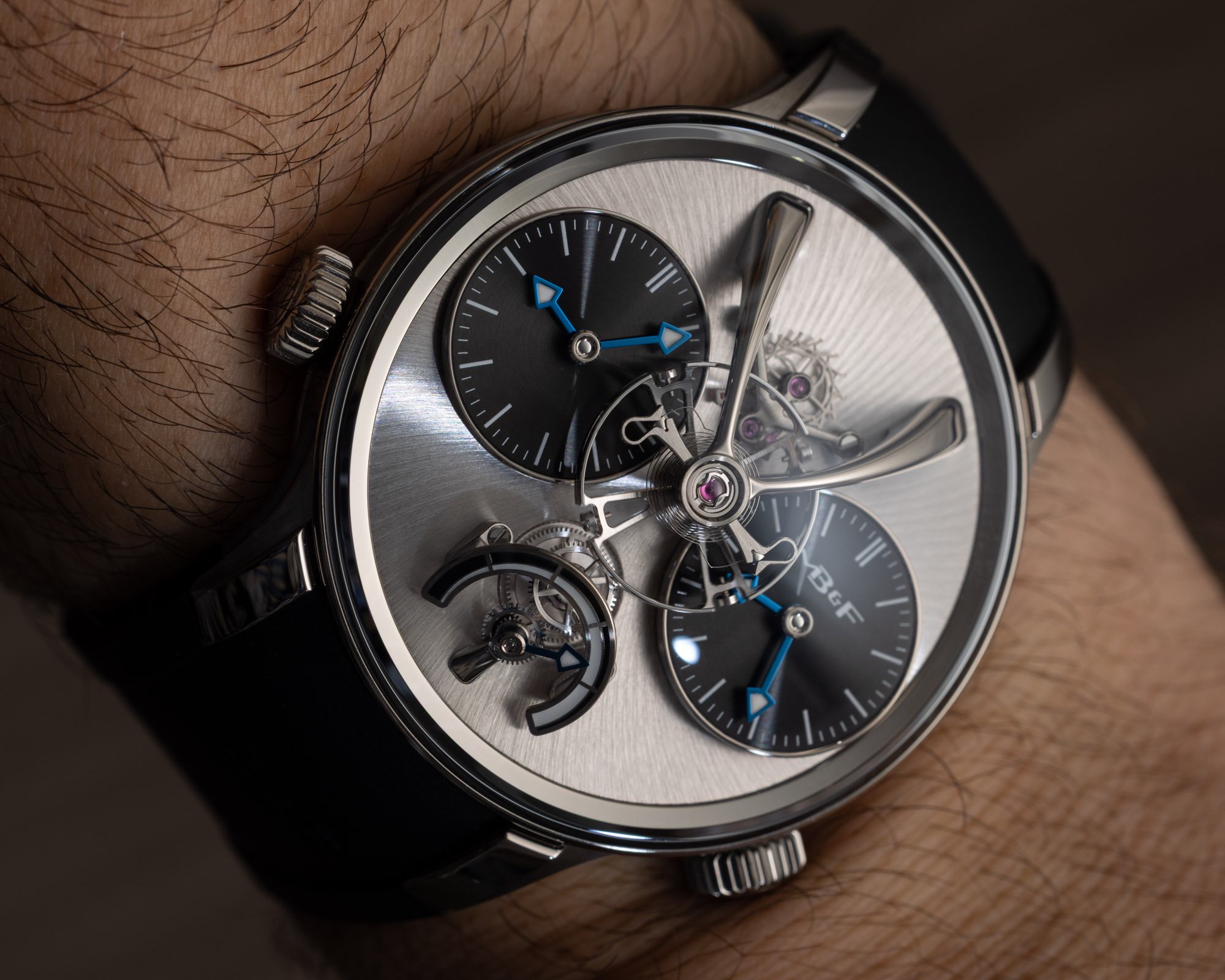 MB&F LM1 Evo Hands-On: The Two-Time Hybrid Sport Heritage Watch
