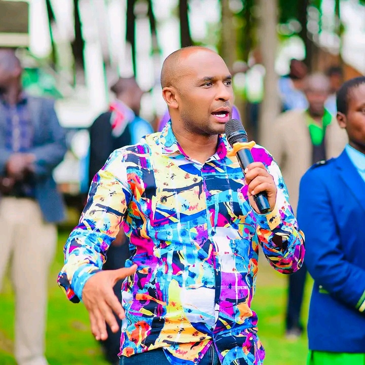 MP Zaheer Jhanda Spark Mixed Reactions After Giving Away Kshs 50K to Fans at Obinna Show