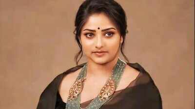 ‘Dimple Queen’ Rachita Ram’s fan craze EXPLAINED: Here’s why ‘Coolie’ actress’ birthday became grand sandalwood celebration