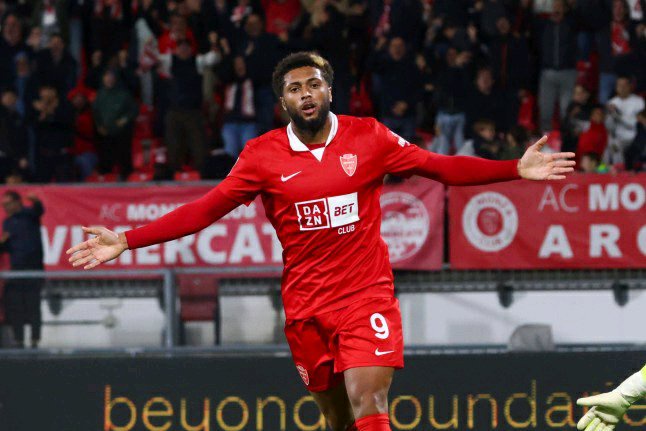 Arsenal and Napoli tracking 21-year-old Serie A goal-scoring talent