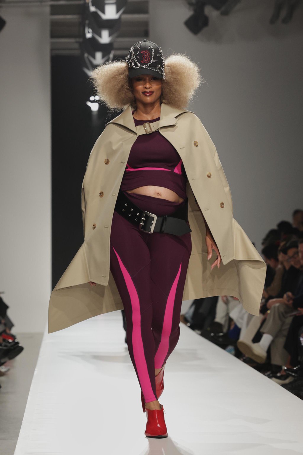 Pregnant Ciara bares growing baby bump while strutting Paris Fashion Week runway