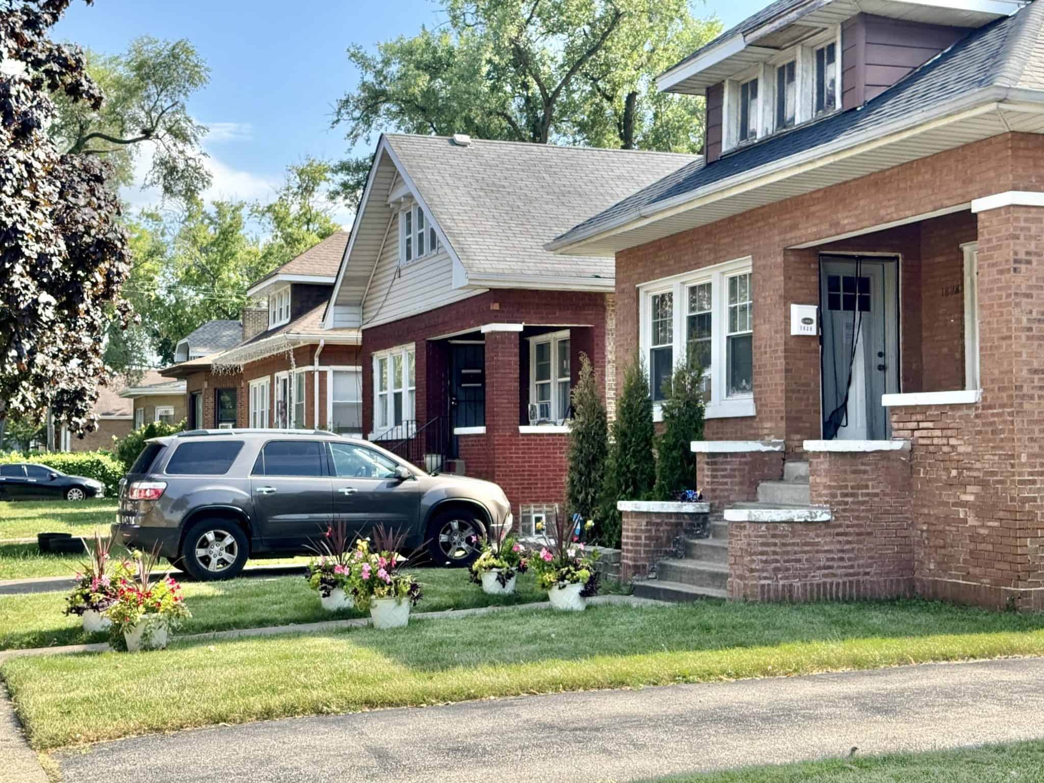Retirees Who Moved Back to Their Hometown Say the Welcome Lasted About a Year