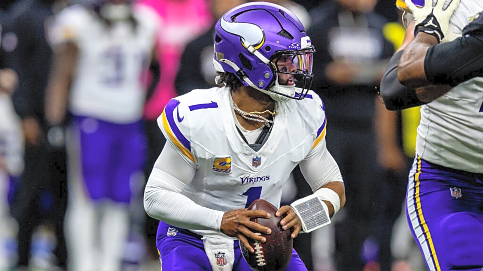 Vikings Legend Cris Carter Gets Real About Kyler Murray’s Future