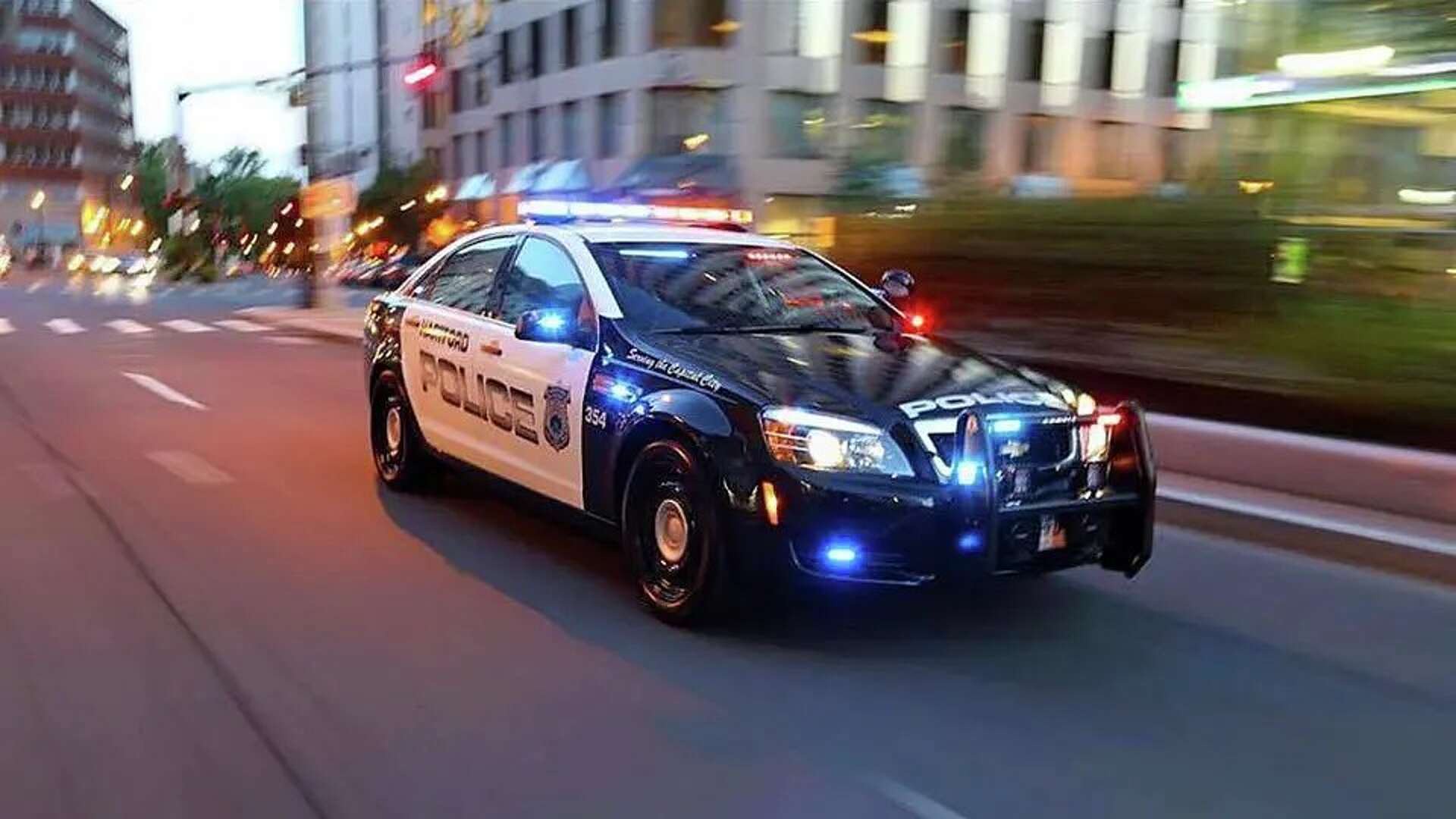 28-year-old man killed in Hartford crash on Cornwall Street, police say