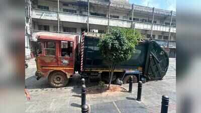 Garbage trucks create sinkhole on Bengaluru’s Church Street