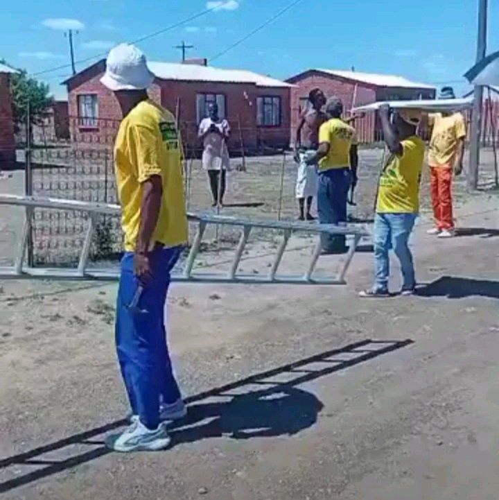 Get Out Of Our Streets: Angry South Africans Chase ANC Campaigners Away In Nationwide Revolt