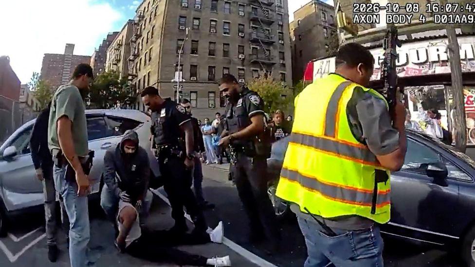 US immigration officials defend ICE agents who shot man while his child was in the car