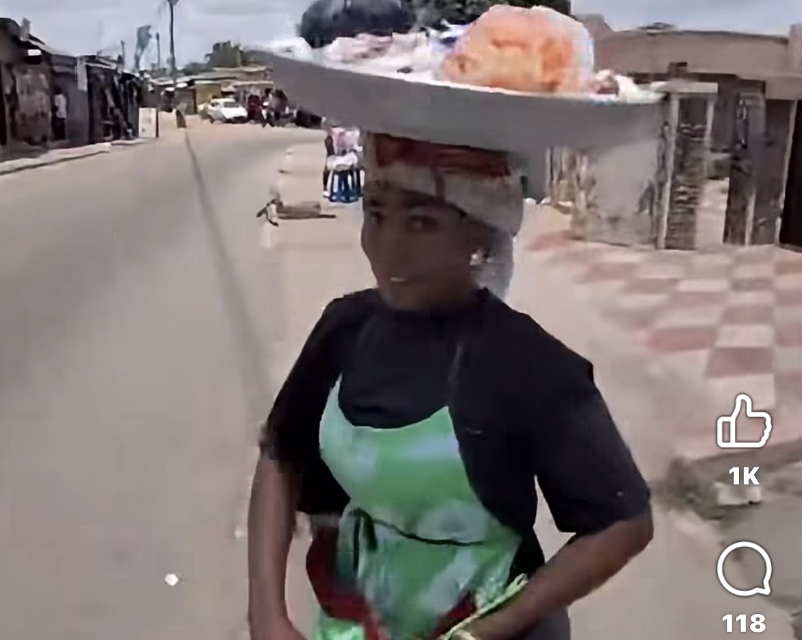 Ghanaians Left In Shòck As Nigerian Guy Uses ‘Russian Man’ Tactics To Collect Phone Numbers Of Girls