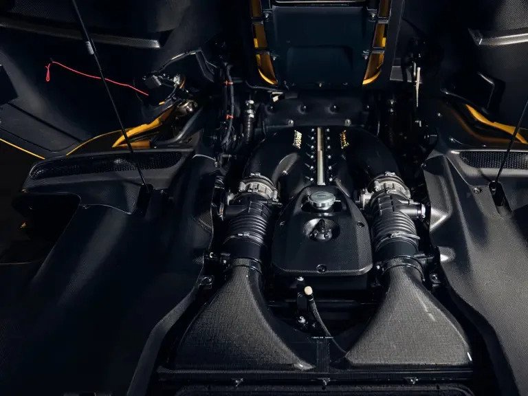 The Ferrari Daytona SP3 That Journalists Drove Hard Is Asking Collectors to Pay for Its Biography