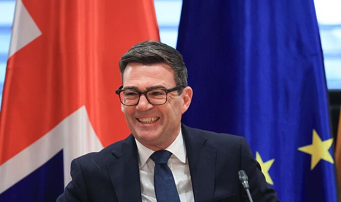 Andy Burnham plots Brexit betrayal — roadmap back to EU revealed