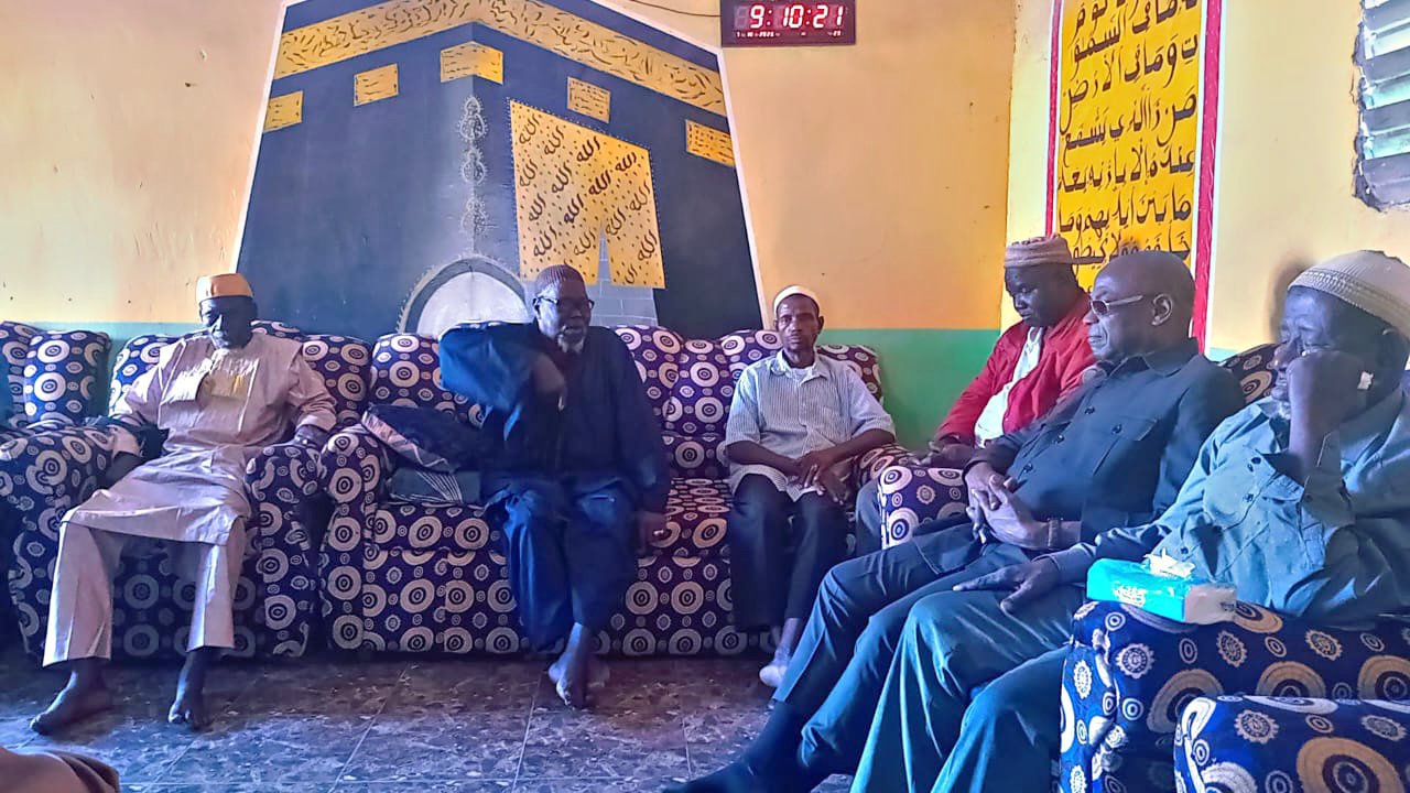 Région du Folon-Canton  Vadougou : La CODOZ-CI échange avec les sages sur l’avenir de la confrérie Dozo à Mahandiana-Sobala