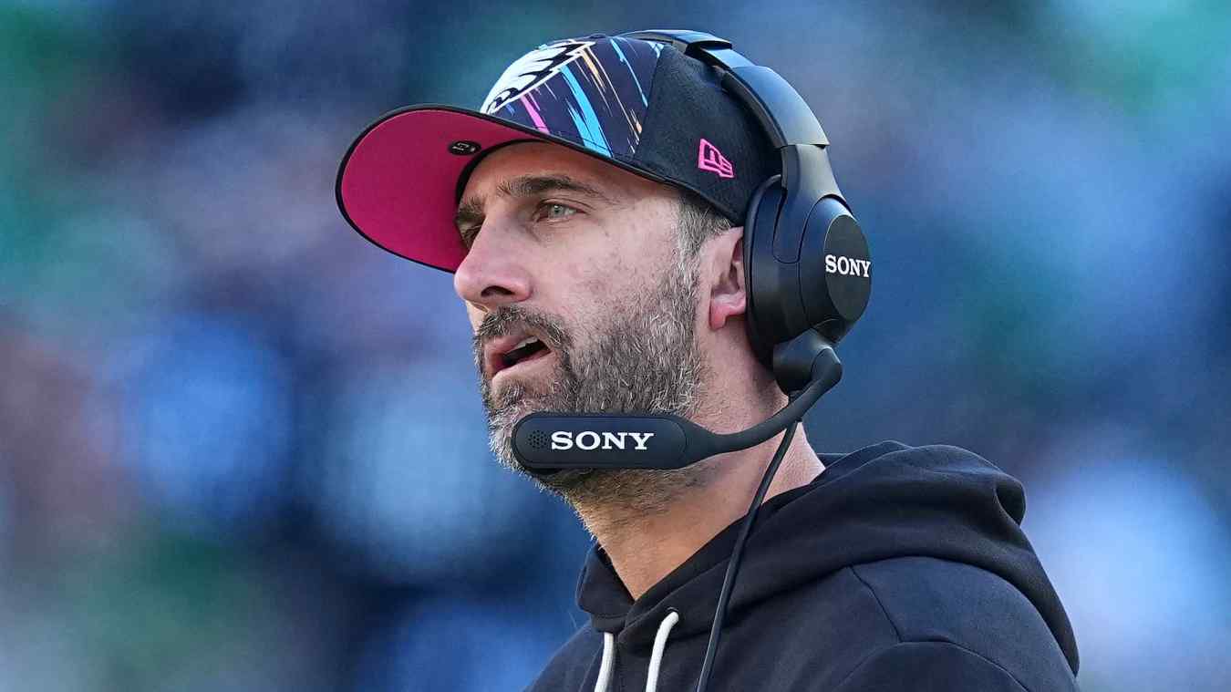 Eagles’ Nick Sirianni Does Damage Control After Jalen Hurts Report Emerges