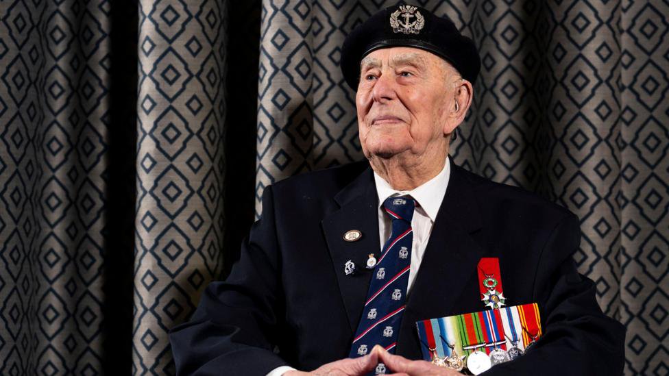 Normandy veteran Henry Rice dies aged 100