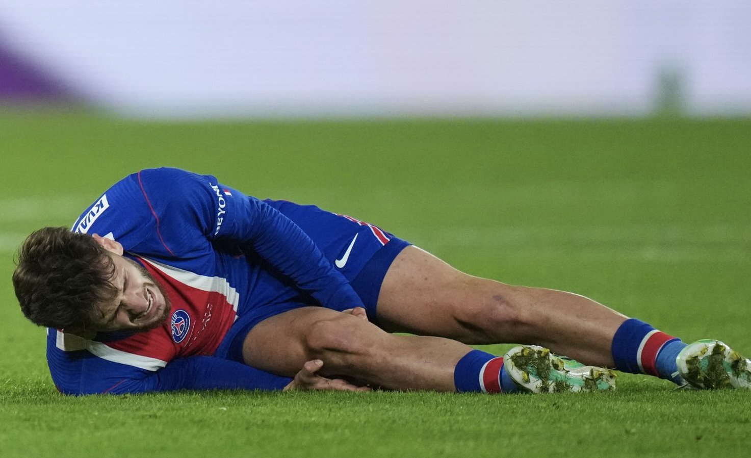 Kvaratskhelia Set To Be Out For Rest Of Season After Rupturing ACL In Win Over Barcelona