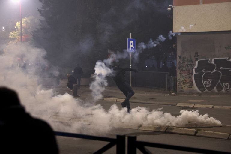 Police clash with Kosovo protesters over bid to curb Hague war crimes court