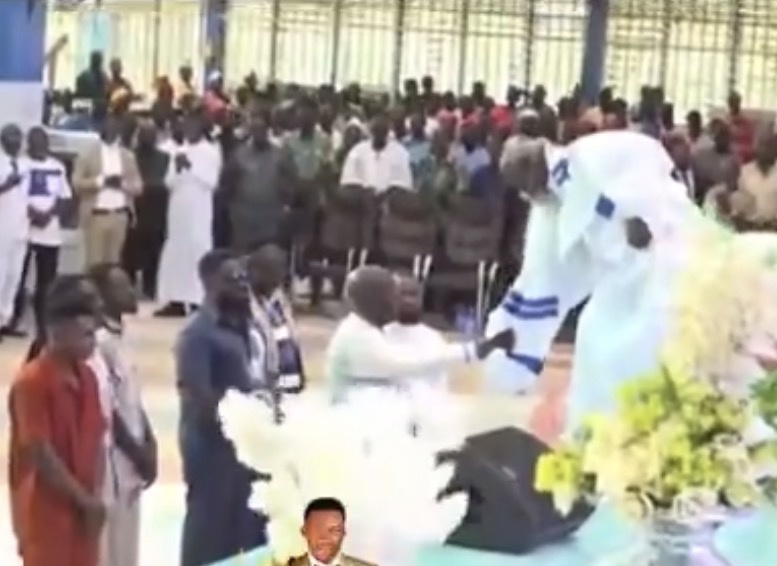 What Made Adom Kyei-Duah Give Charles Awurum A Special Handshake At Church