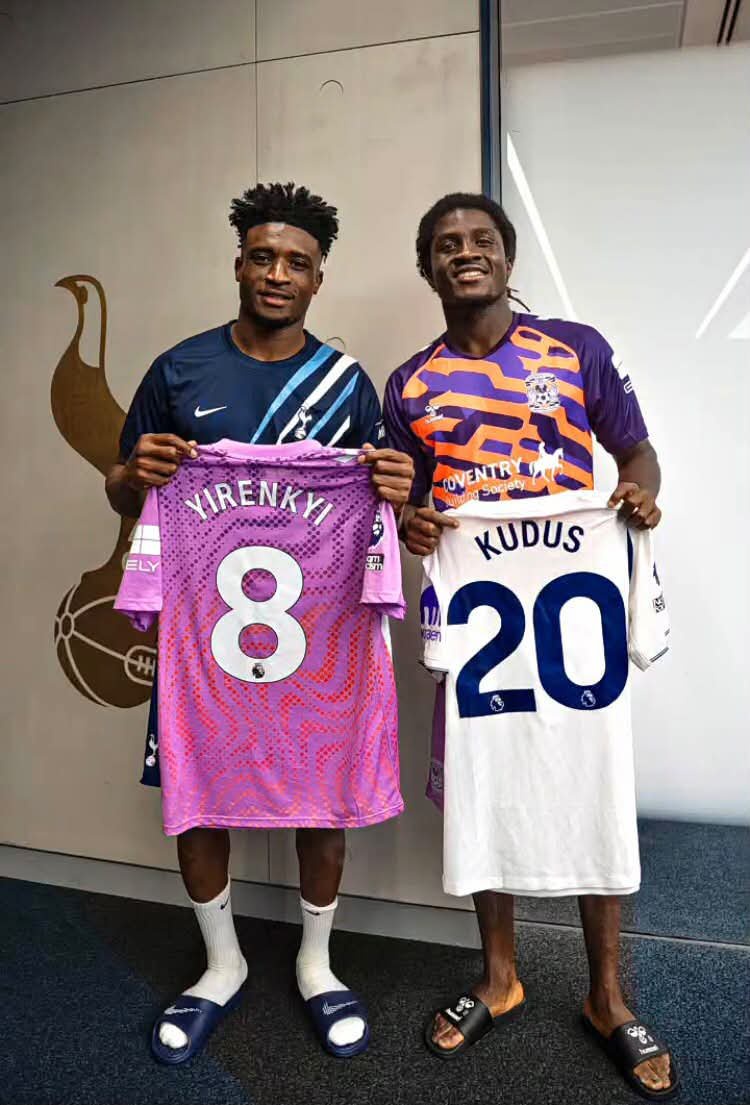 Mohammed Kudus and Caleb Yirenkyi Exchange Shirts After Tottenham’s Victory Over Coventry City