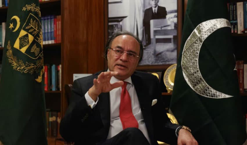 Aurangzeb calls for greater private sector role in economy