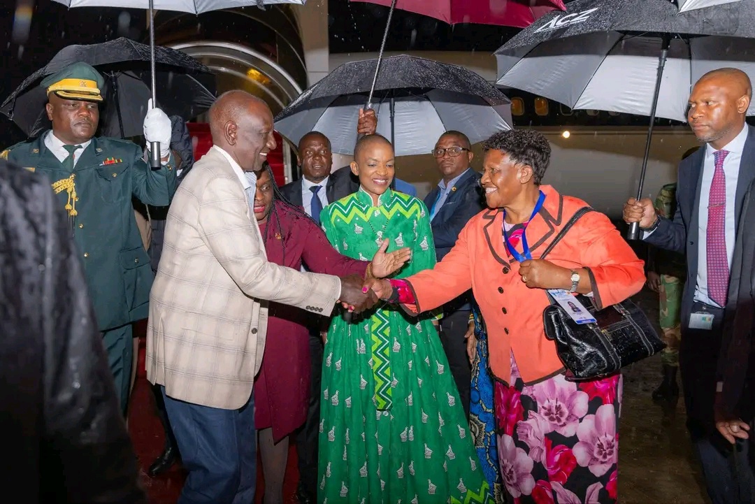 Ruto Arrives in Zimbabwe Amid Heavy Rain After Eldoret Mashujaa Day, Mission Revealed