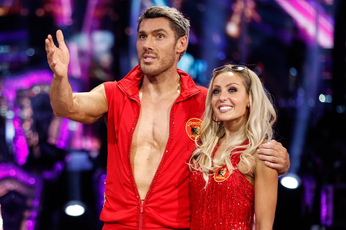 Worry mounts for Amy Dowden as viewers make same comment following Strictly axe