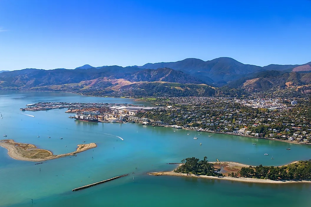 9 Best New Zealand Towns For A Weekend Trip