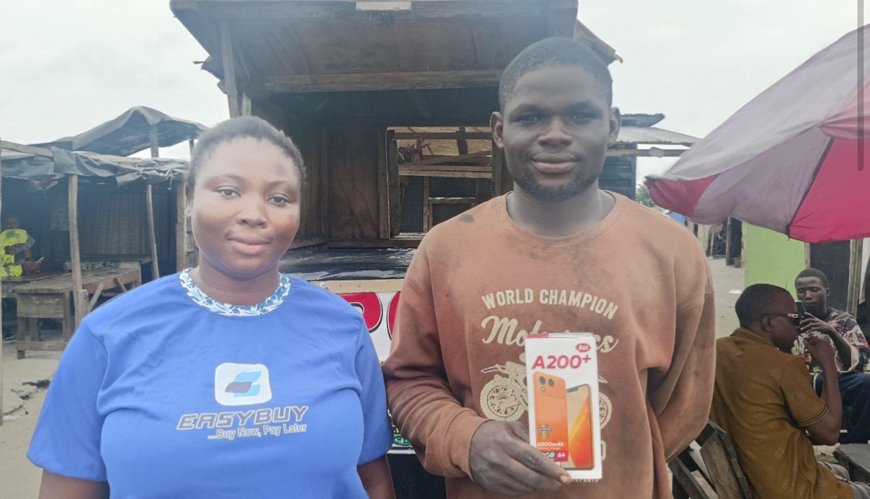 My Customers say Getting a Smartphone on Easybuy is Easy – Sales Talent Gift