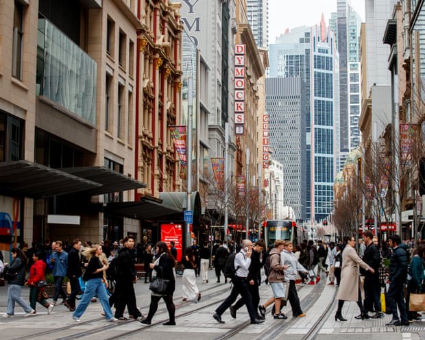 Forget the inflation blame game – politicians should let the RBA get on with its job