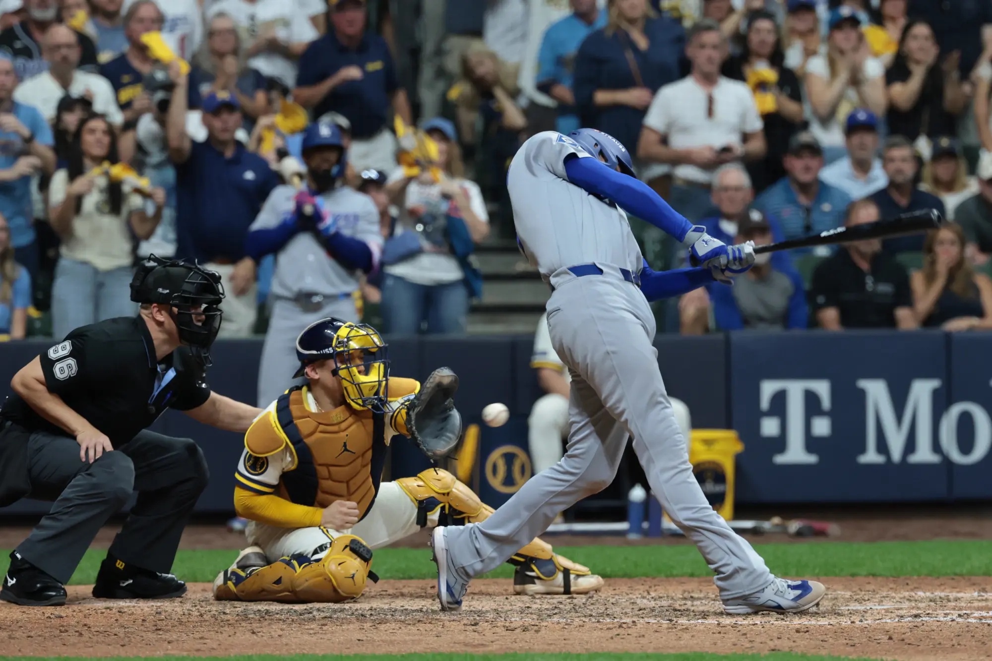 In the NLCS, the Dodgers are seeing what money can’t buy: a bullpen like Milwaukee’s
