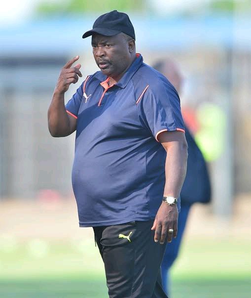 Jomo Sono Warns Kaizer Chiefs About the Risk of Relegation