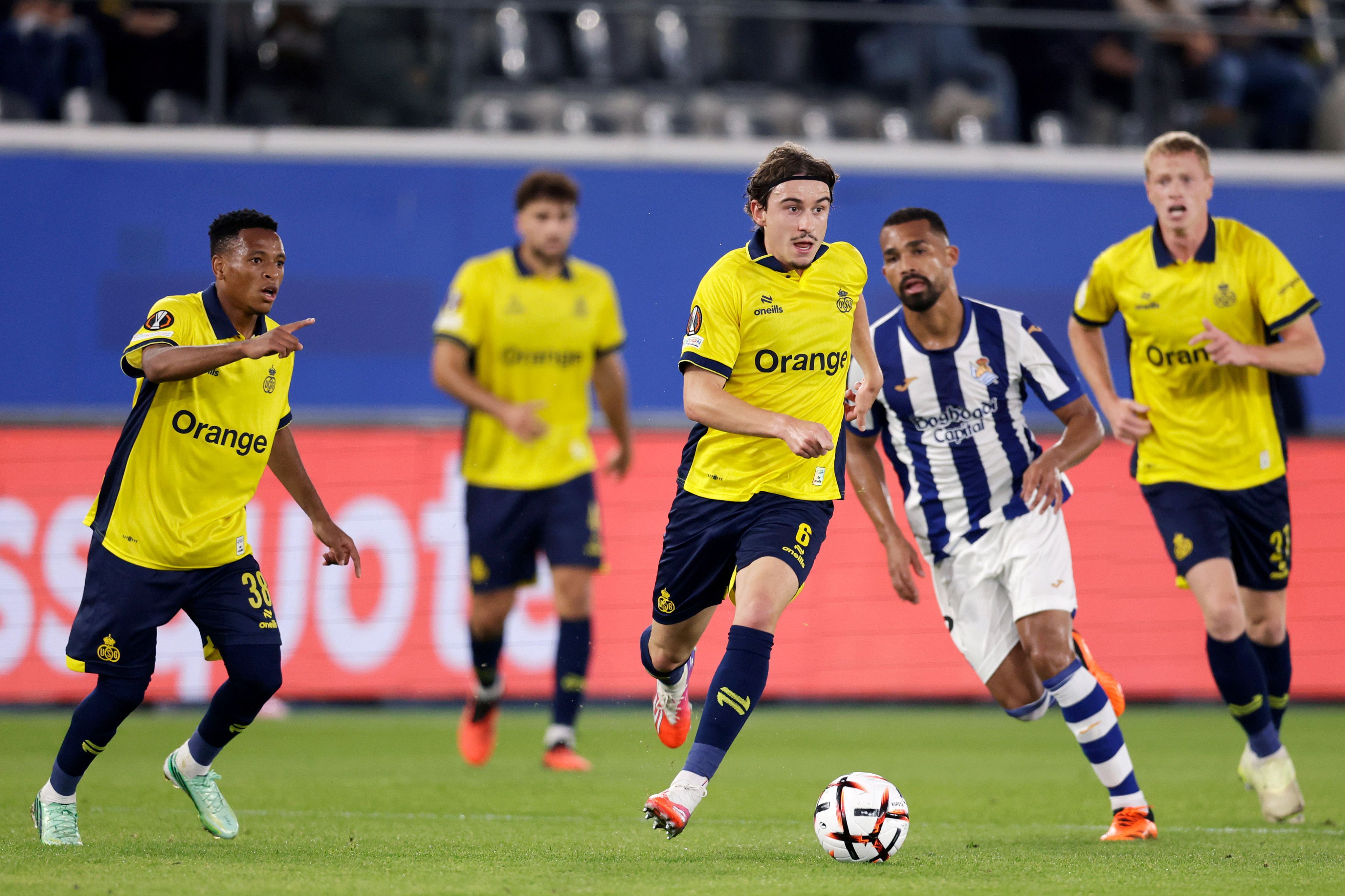 EUROPE SHOCK: Mofokeng Causes Total Mayhem