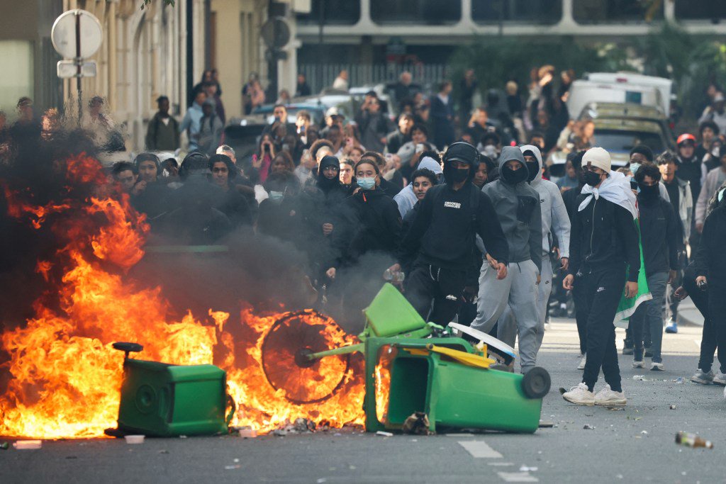 France closes up to 500 schools amid violent protests with teenagers ‘ransacking’ classrooms & teachers injured