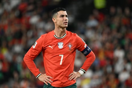 Cristiano Ronaldo Leads World’s Highest-Paid Footballers With $300m Earnings