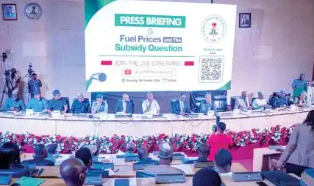 Tinubu’s 30-Day Fuel Discount A Panic-Driven Publicity Stunt — Atiku