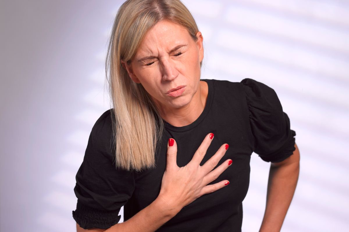 Pharmacist warns atorvastatin users over ‘heart attack risk’ chances if they stop taking
