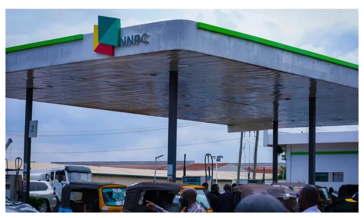 NNPCL reduces petrol price after weekend increase