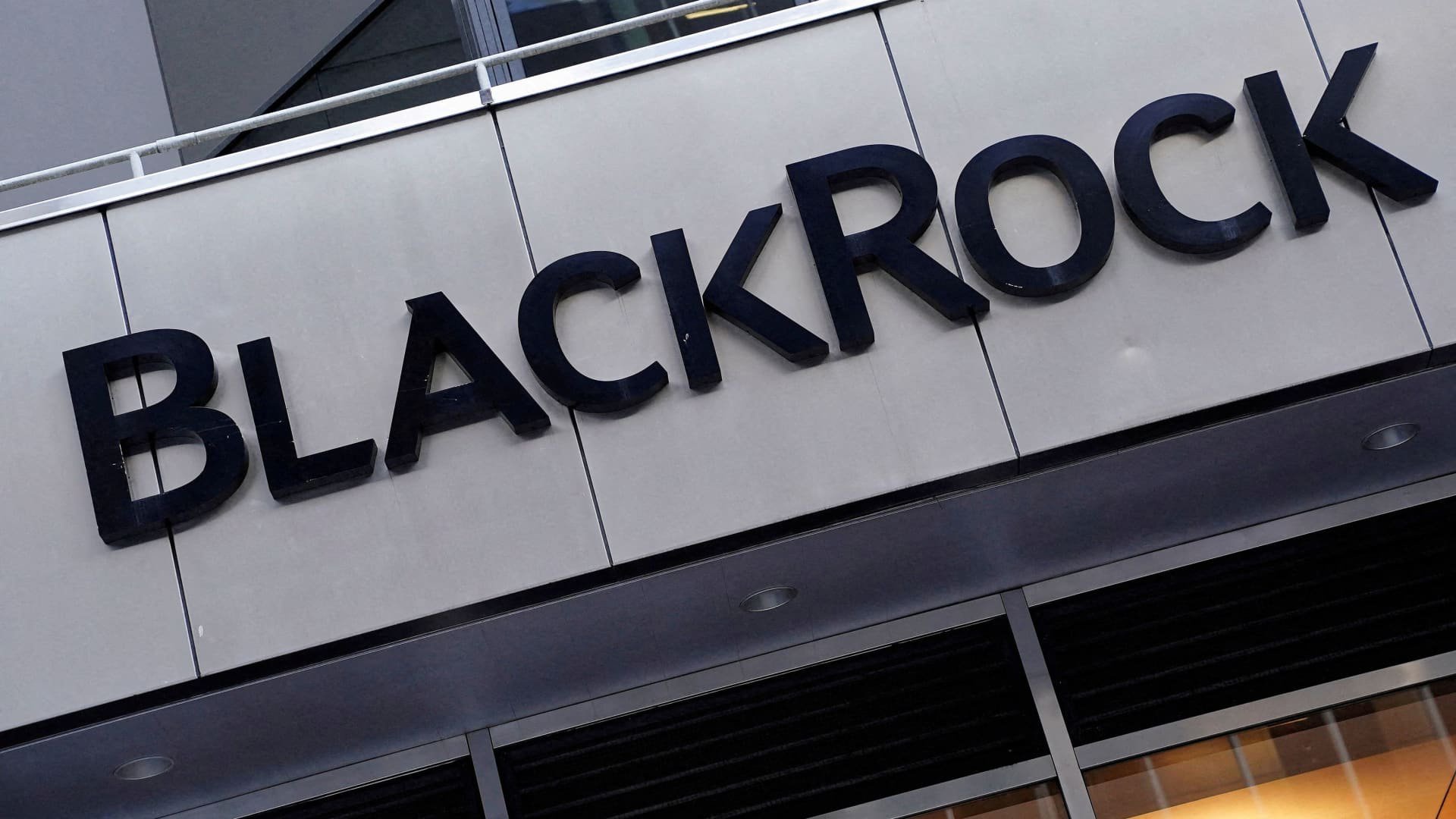 BlackRock profit jumps as resilient markets boost fees