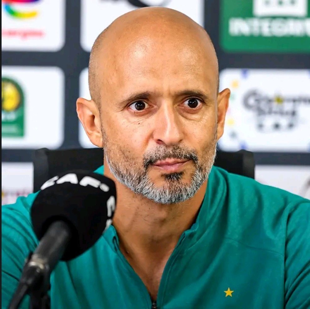 Mamelodi Sundowns Praised After Signing Former Kaizer Chiefs Star in a Big Summer Transfer Move