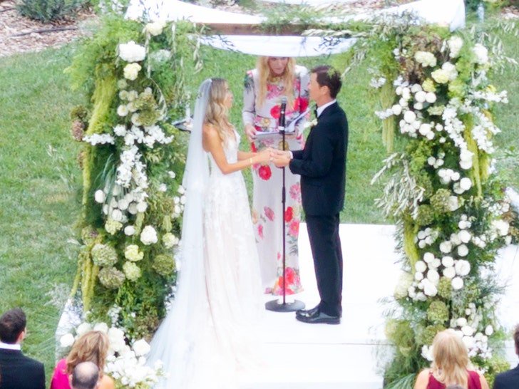 Rob Lowe’s Son Matthew Marries Emily Markus in Star-Studded Wedding