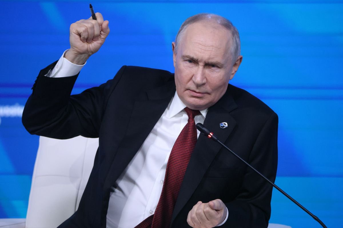 Scots paying ‘Putin Tax’ as a result of Russia’s ‘unconventional’ war on the UK