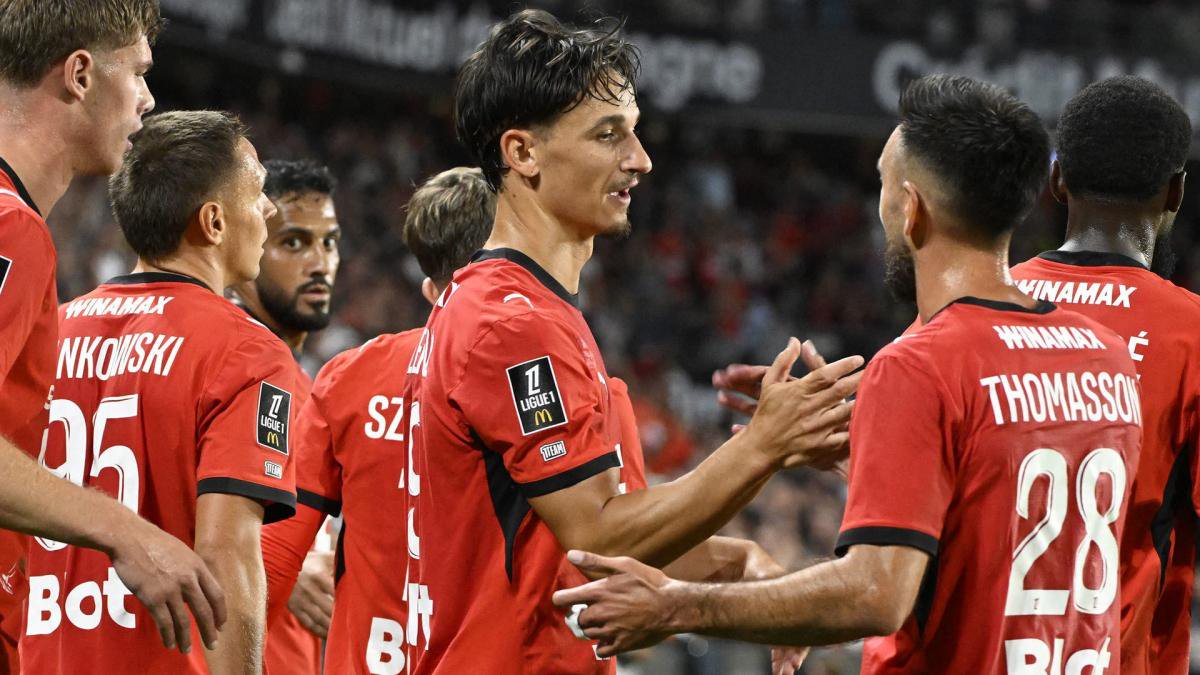 Stade Rennais defeats Auxerre 4-1 to climb Ligue 1 podium