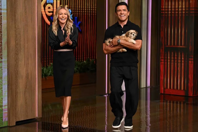 Kelly Ripa and Mark Consuelos Reveal the 2 Names They’re Considering for Their New Dog as Family Debate Heats Up