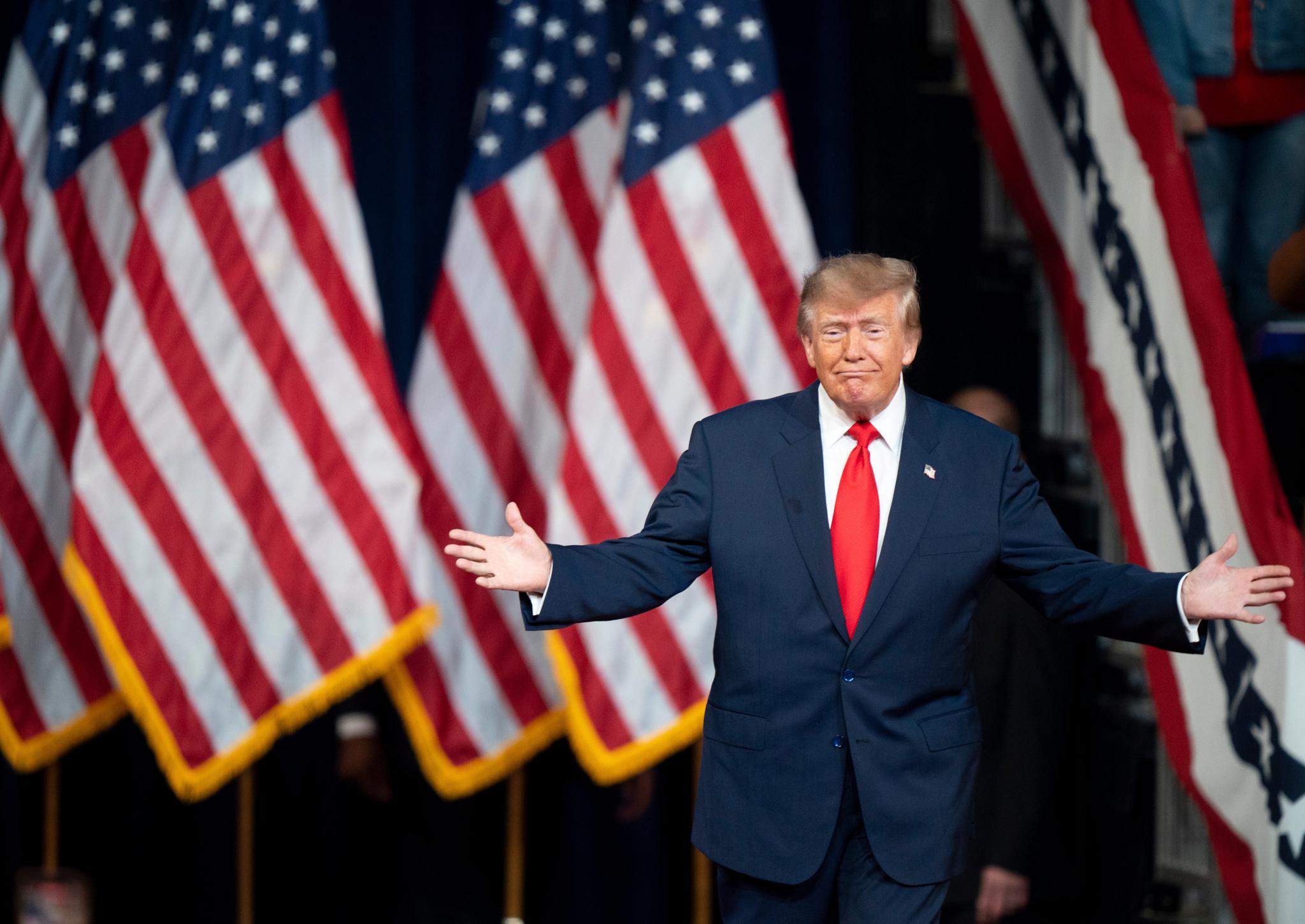 President Trump toys with renaming Atlantic and Pacific ‘Trump Ocean’