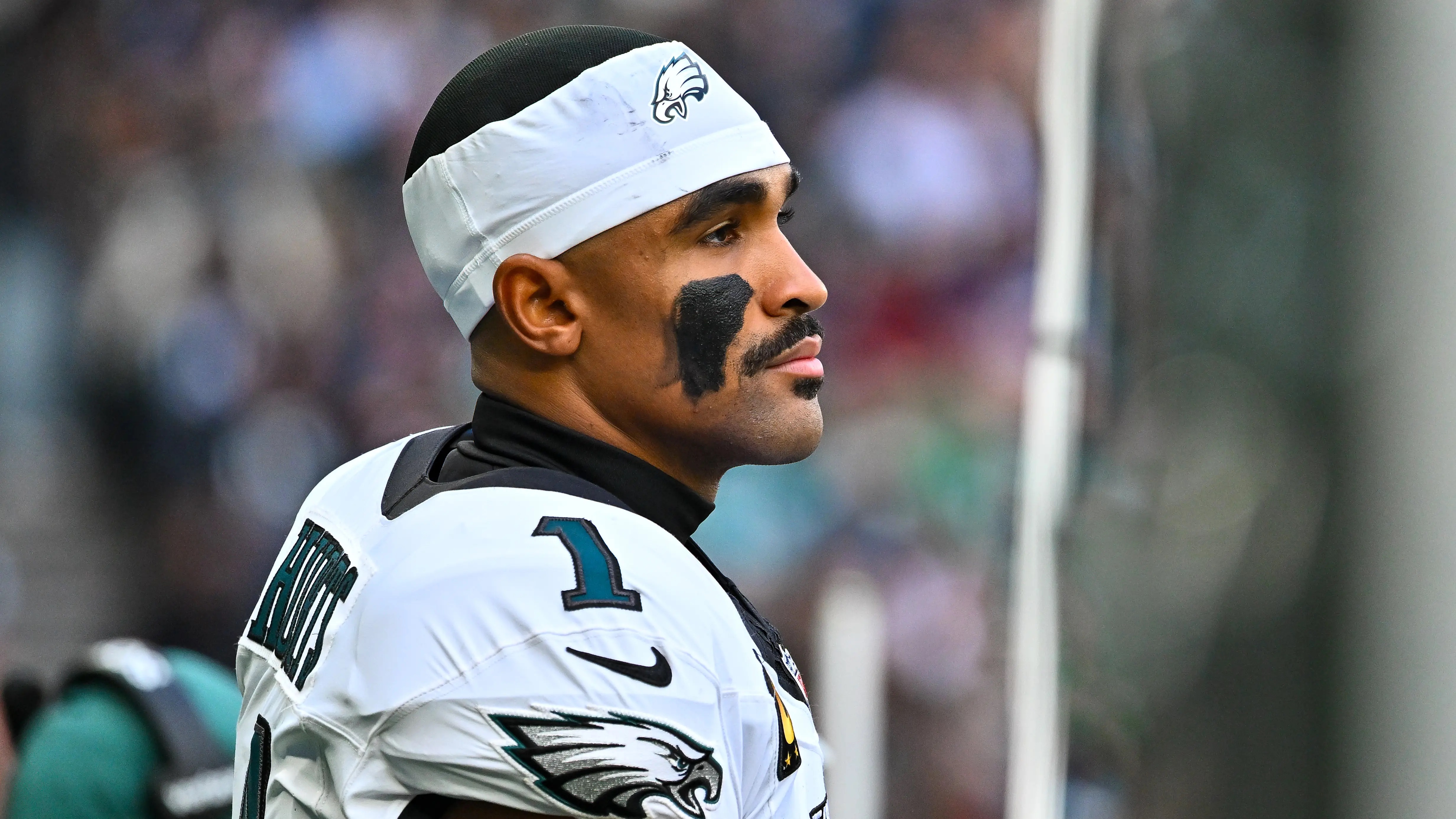 4 NFL quarterbacks who should lose their jobs after Week 5 — and who would replace them
