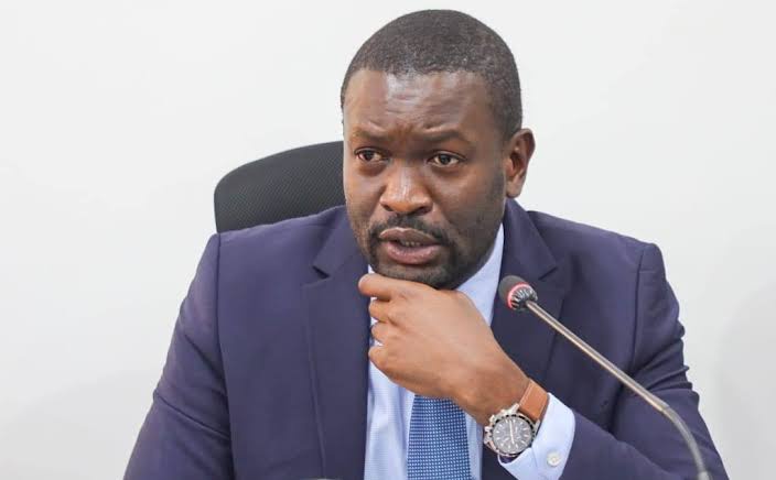 “You Cannot Speak to Us Like That” — Sifuna Takes Swipe at Dangote Over His Warning to Kenyans
