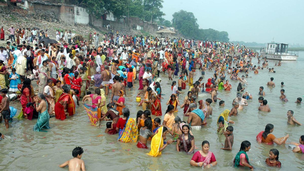 16 people drowned to death in Bihar on the first day of Dussehra festival