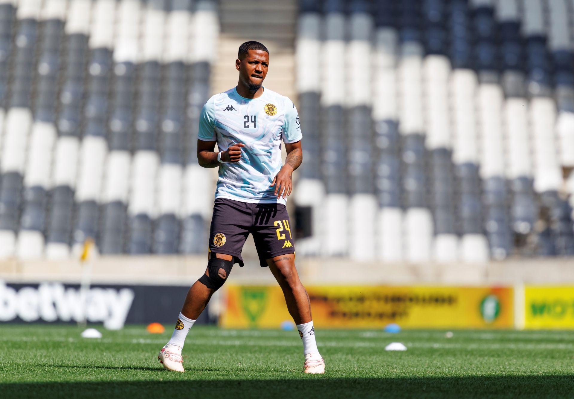 Pitso Mosimane Faces Tough Decision Over Bafana Bafana’s Star Players