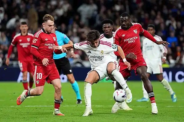 Sevilla Duo Slams VAR and Demand Answers Over Incident vs Real Madrid: ‘Clearly a red card offence