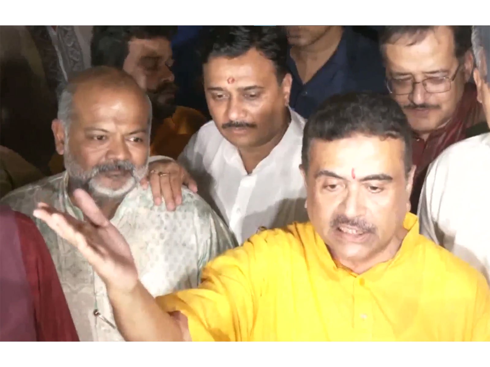 “Zero incidents this time”: West Bengal CM Adhikari lauds Tarpan arrangements across Kolkata ghats