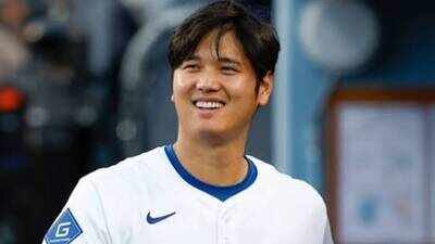 Shohei Ohtani’s 2023 donation of 60,000 baseball gloves to nearly 20,000 Japanese schools aimed to inspire future
